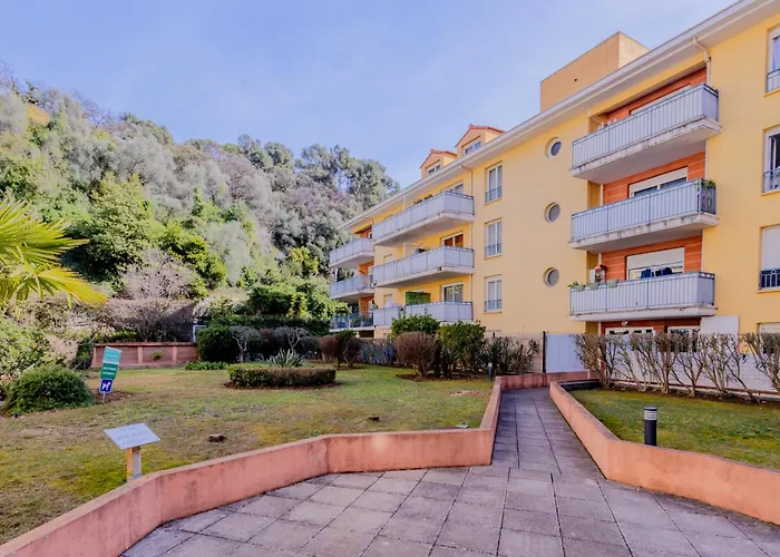 Peaceful In With Terrace, Parking Apartment