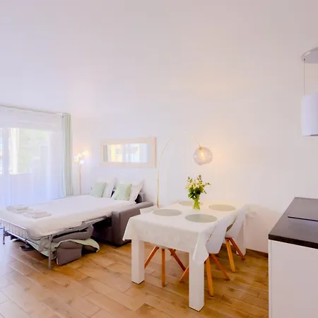Apartment Peaceful In With Terrace, Parking *